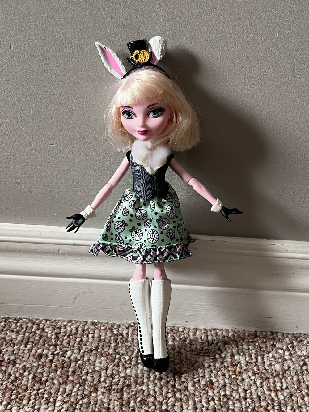 Ever After High Bunny Blanc Doll